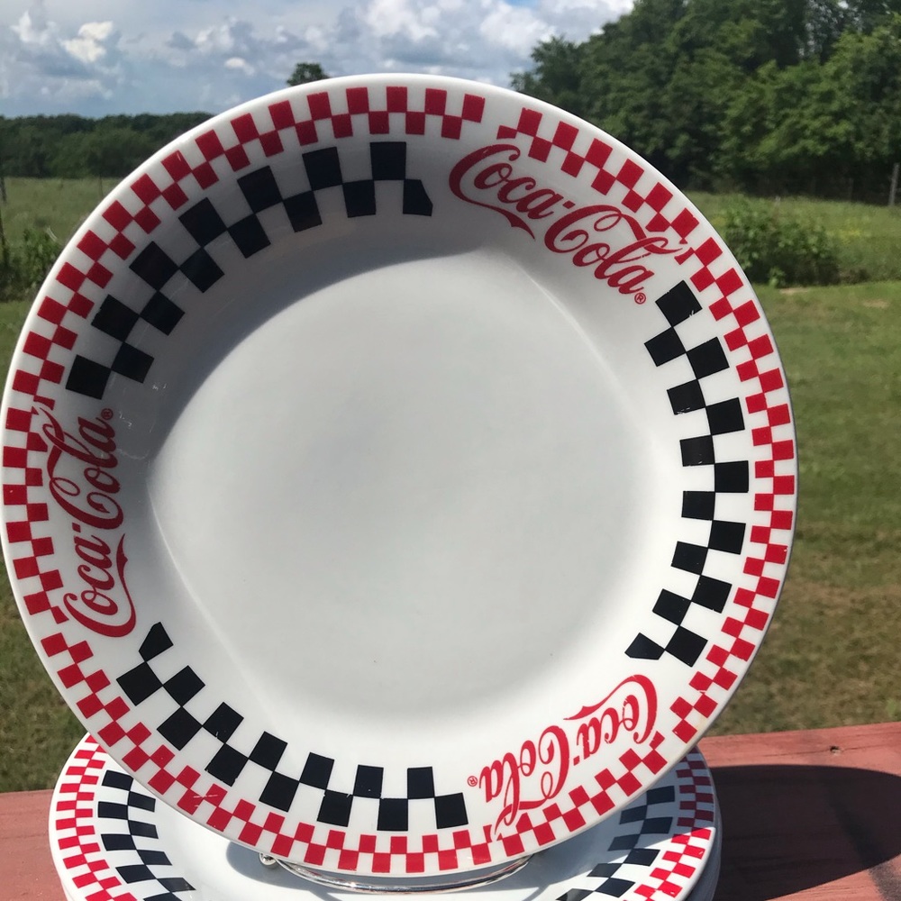 Coca-Cola plates
